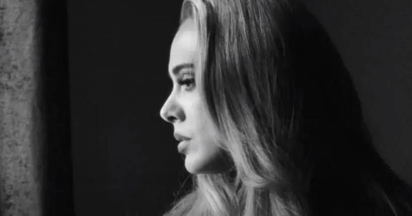 Adele dévoile le clip du saisissant “Easy on Me”, réalisé par Xavier Dolan
