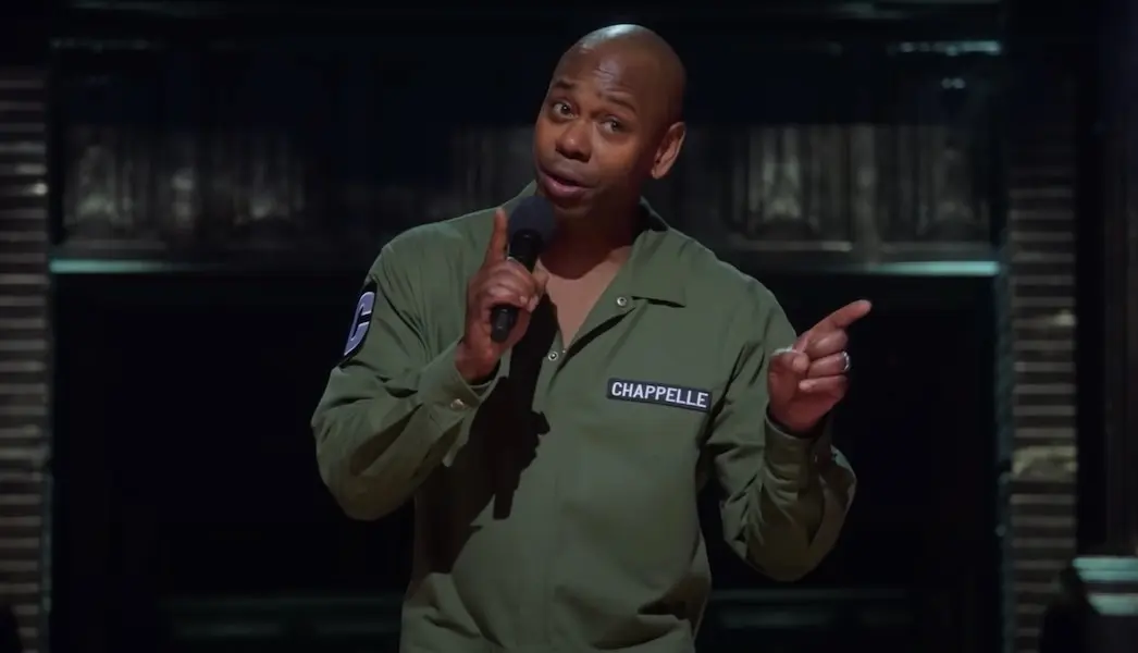 L’humoriste Dave Chappelle crée la polémique avec des déclarations sur le genre