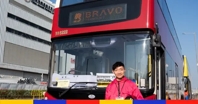 À Hong Kong, des passagers insomniaques payent pour monter dans un bus sans destination