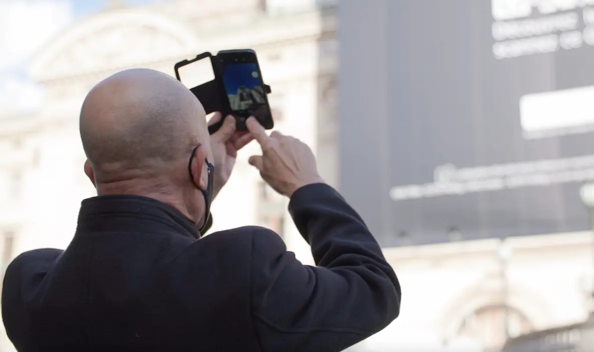 Le nouveau Xiaomi 11T Pro débarque en réalité augmentée sur l’Opéra Garnier