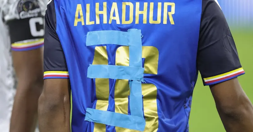 “Ce maillot est historique” : Chaker Alhadhur met aux enchères son maillot légendaire de gardien à la CAN