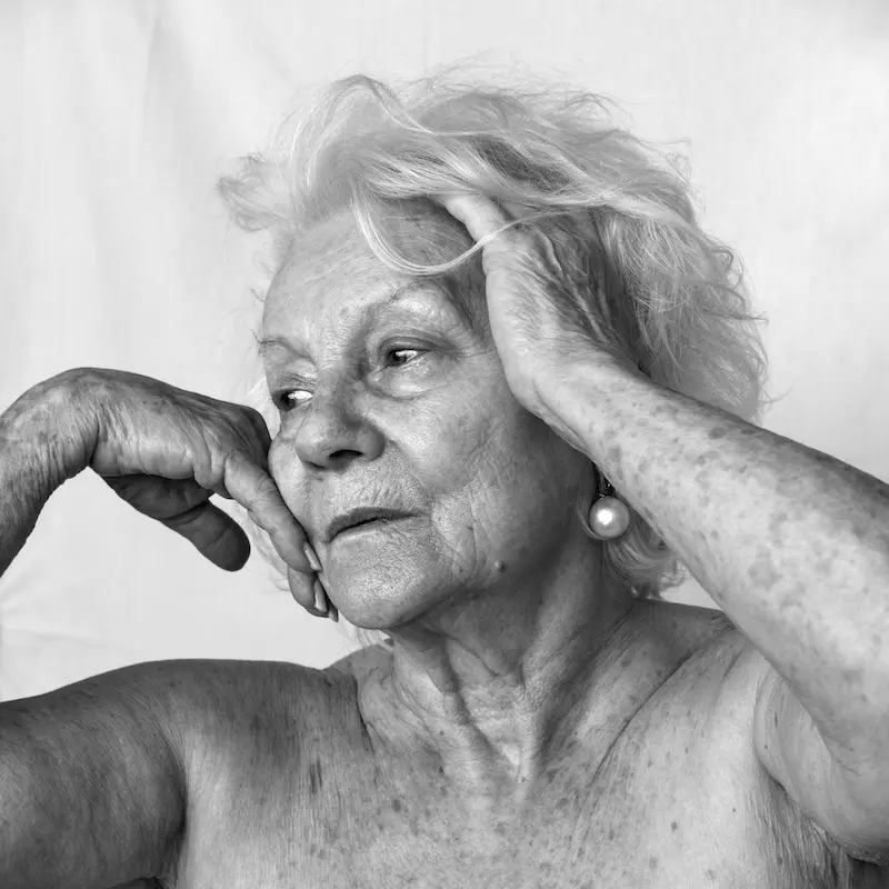 La beauté des femmes de plus de 50 ans immortalisée par Clélia Odette