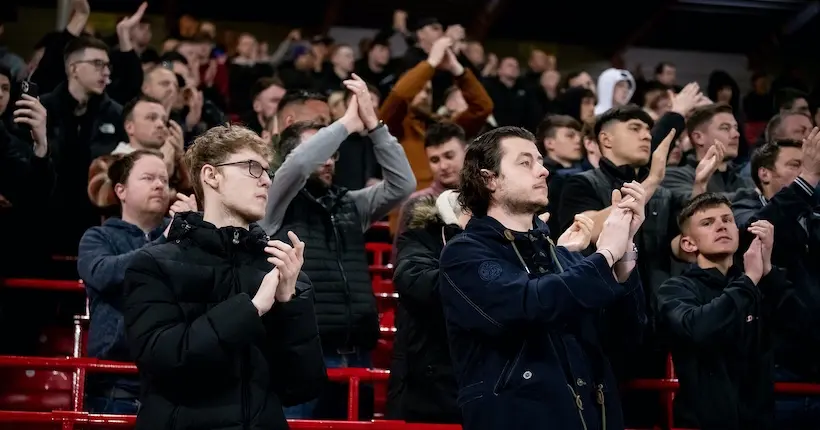 Les supporters de Liverpool rendent un vibrant hommage à Cristiano Ronaldo après le décès de son bébé