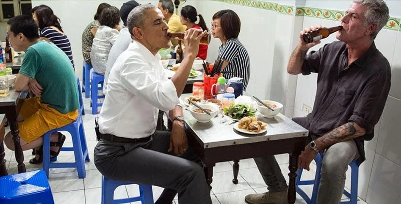 L’histoire d’un dîner entre Barack Obama et Anthony Bourdain devenu légendaire