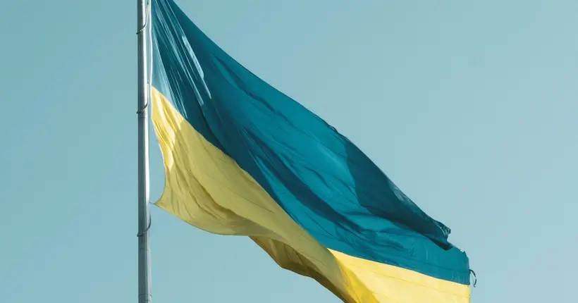 Un club de foot russe enlève de son stade des sièges aux couleurs du drapeau ukrainien et crée la polémique