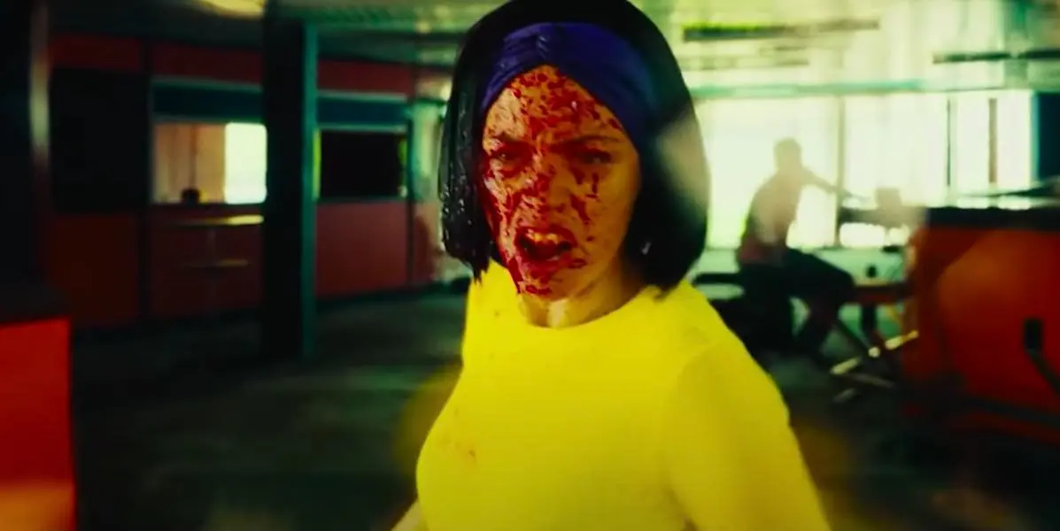Voici les toutes premières images sanglantes du film de zombies d’Hazanavicius