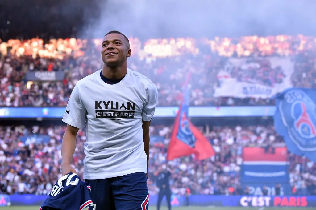 Qu’est-ce qu’on en pense, à Bondy, de la prolongation de Kylian Mbappé au PSG ?