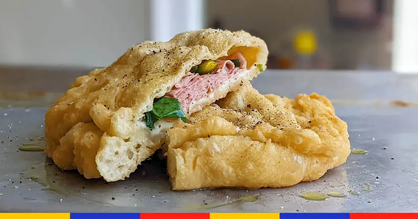 Votre nouvelle pizza préférée est une petite calzone frite