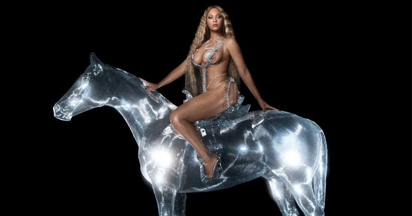 OMG : Beyoncé en couv de Vogue France pour sa collection inédite avec Balmain