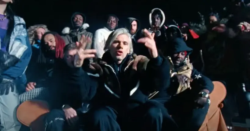 “Du propre” : Orelsan déclare sa flamme à la ville de Caen dans un clip énergique