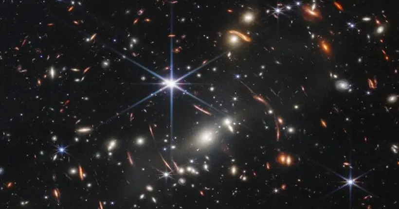 Le télescope James-Webb dévoile sa première image de l’Univers et c’est époustouflant