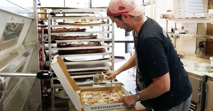 Un chef débarque dans une pizzeria le temps d’un service (et ça tourne un peu mal)