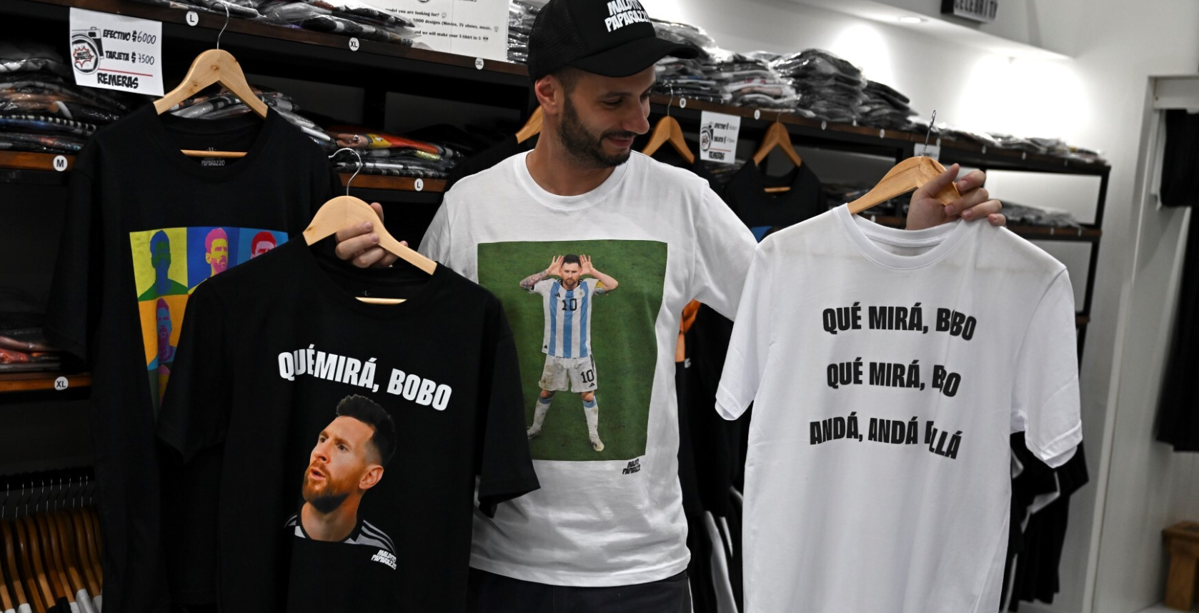“Qué miras, bobo ?” : quand la punchline de Messi s’affiche sur des T-shirts