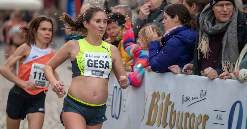 Enceinte de 5 mois, elle réalise un chrono impressionnant sur une course de 5 kilomètres