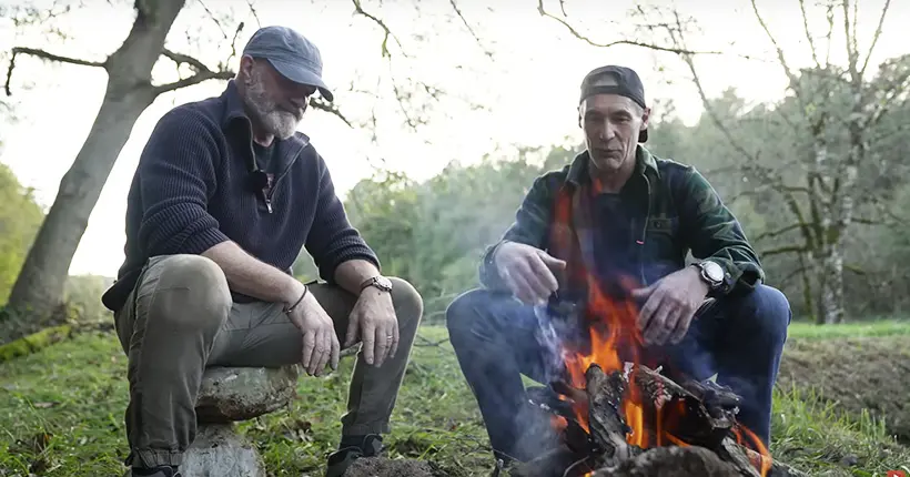 Croyez-le ou non, mais Philippe Etchebest est parti chiller en forêt (autour d’une fondue) avec Mike Horn