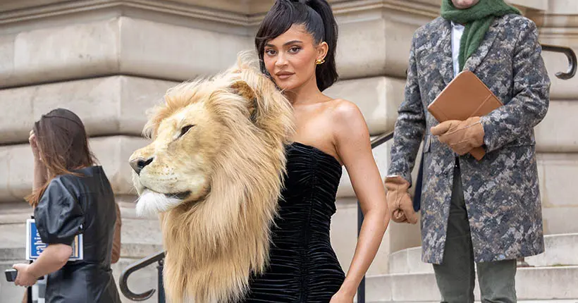 On veut la même robe-lion que Kylie Jenner au défilé Schiaparelli