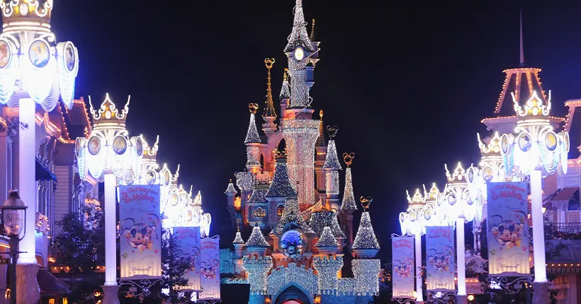 Étoiles dans les yeux et nausée dans les montages russes, j’ai testé Disneyland Paris pour la première fois à 30 ans
