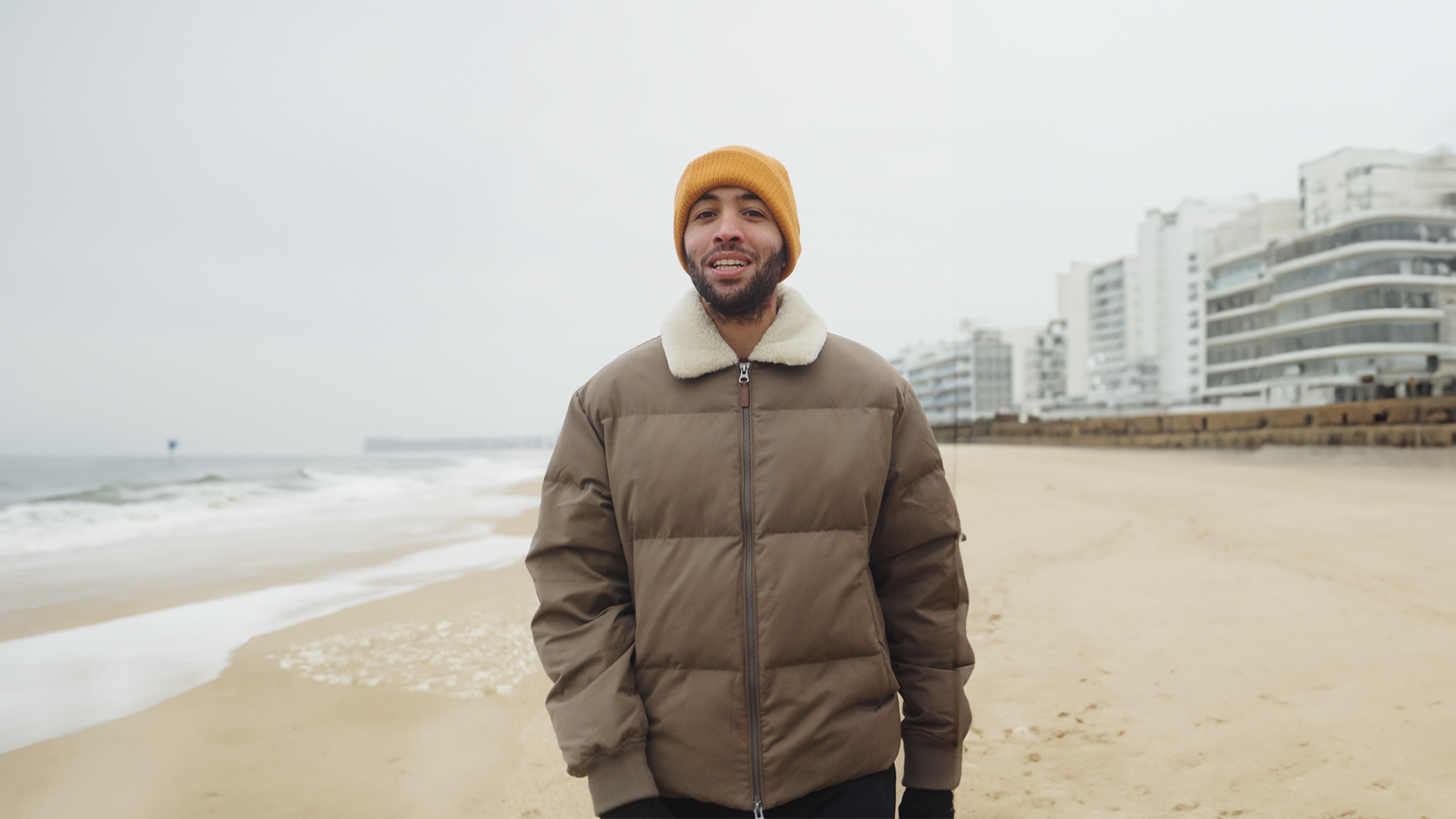 Victor Habchy nous emmène découvrir un centre aquatique plus écologique à La Baule !