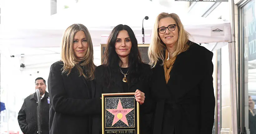 Grosse nostalgie : Rachel, Phoebe et Monica réunies pour l’étoile de Courteney Cox au Walk of Fame