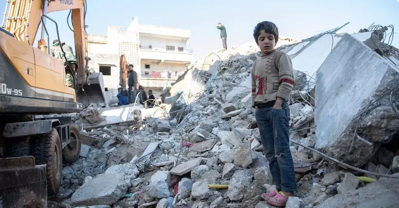 Depuis plus de 10 ans, le photographe Hasan Belal documente les conditions de vie du peuple syrien