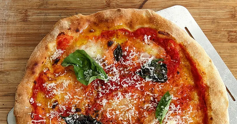 On a testé le four à pizza électrique qui promet des cuissons à 450 °C même en intérieur