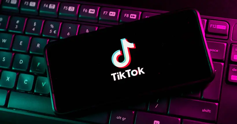 Mollo le scroll : TikTok limite à une heure par jour son utilisation pour les utilisateurs mineurs