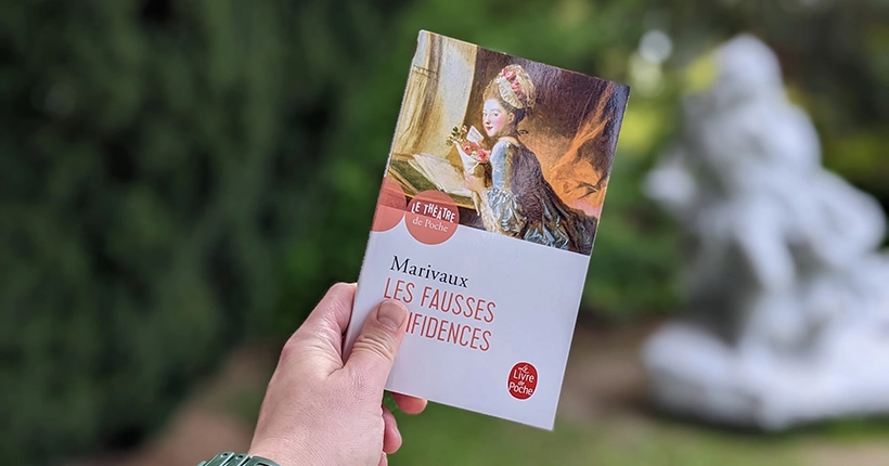 Bac de français : on te sauve si t’as pas lu Les Fausses Confidences de Marivaux