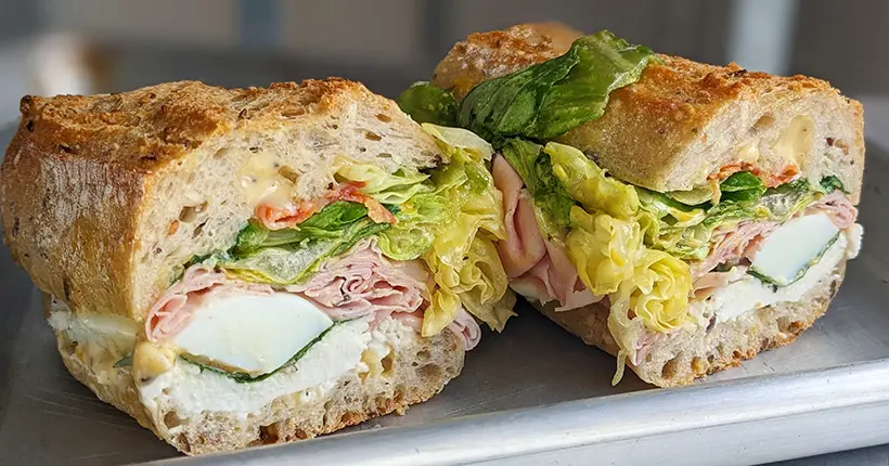 Notre recette de sandwich pref, parce que c’est la journée des sandwiches
