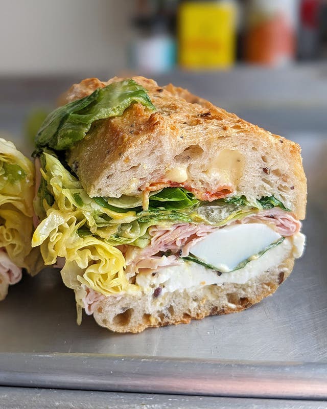 Notre recette de sandwich pref, parce que c’est la journée des sandwiches