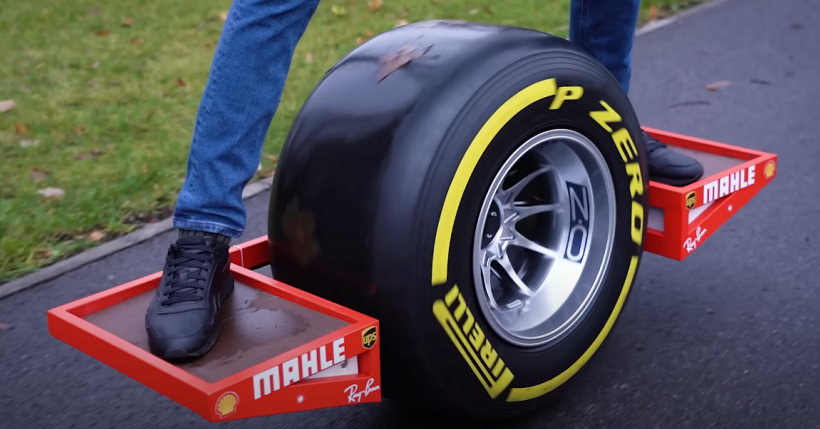 La formule 1, c’est dépassé, faites place à la monoroue Pirelli (promis c’est pas la tehon)