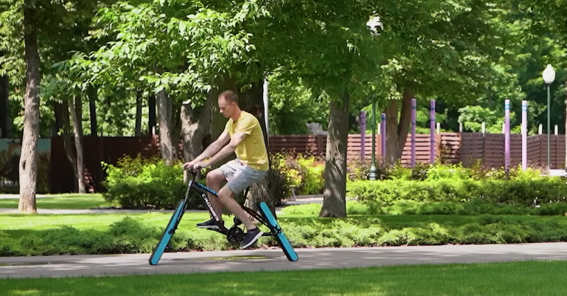 Arrêtez tout : on a trouvé un vélo avec des roues… en forme de baguettes
