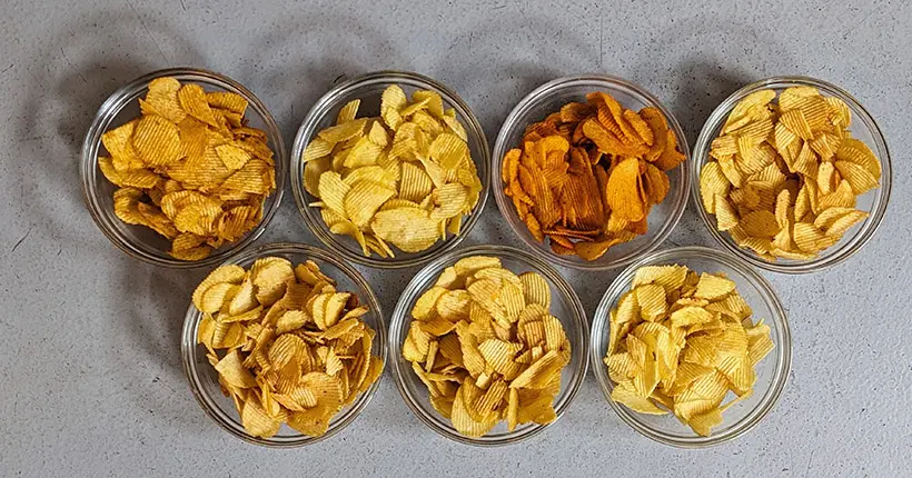 On a testé à l’aveugle les parfums de chips chelous qu’on a reçus à la rédac