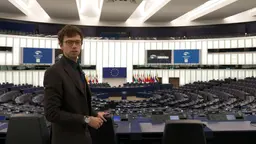La visite (un peu cheloue) du Parlement européen par Samy… de la série Parlement
