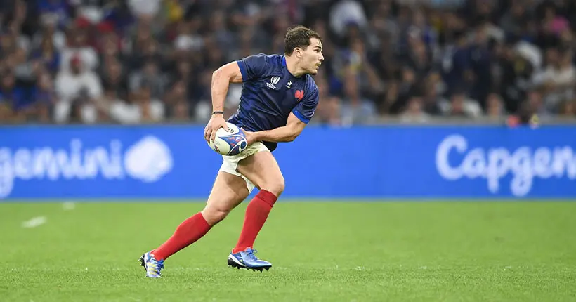 Coupe du monde de rugby : Antoine Dupont “autorisé” à reprendre l’entraînement avant les quarts de finale