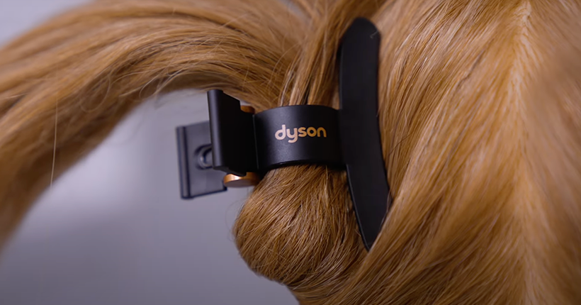Attendez, Dyson fait aussi… des pinces à cheveux ? (et on en veut grave une)