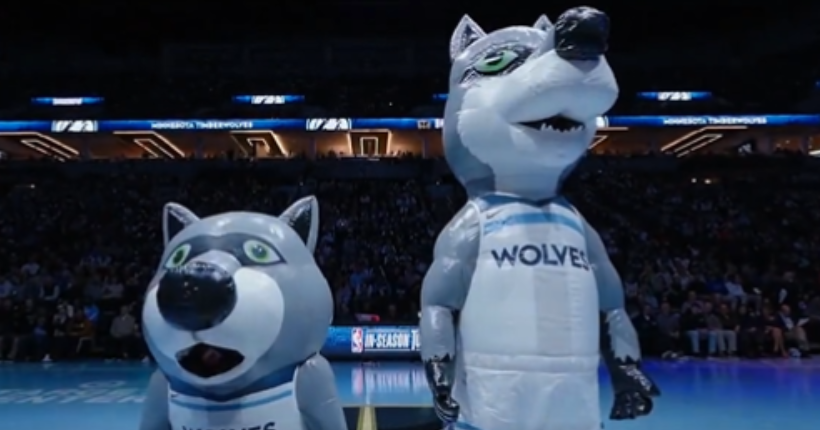 Deux mascottes NBA font le show pendant un temps mort et c’est mieux que le match