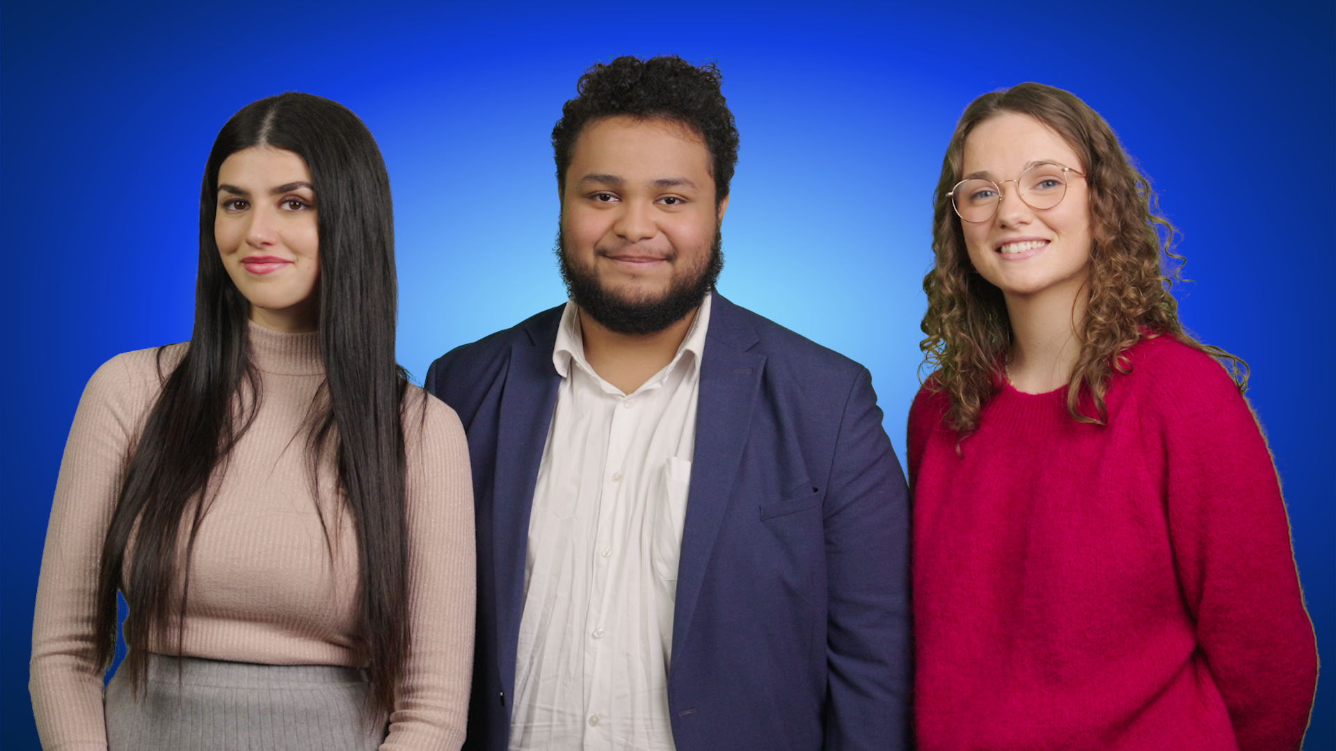 Audrey, Sara et Mehdi nous donnent leur point de vue sur les préoccupations des jeunes français !