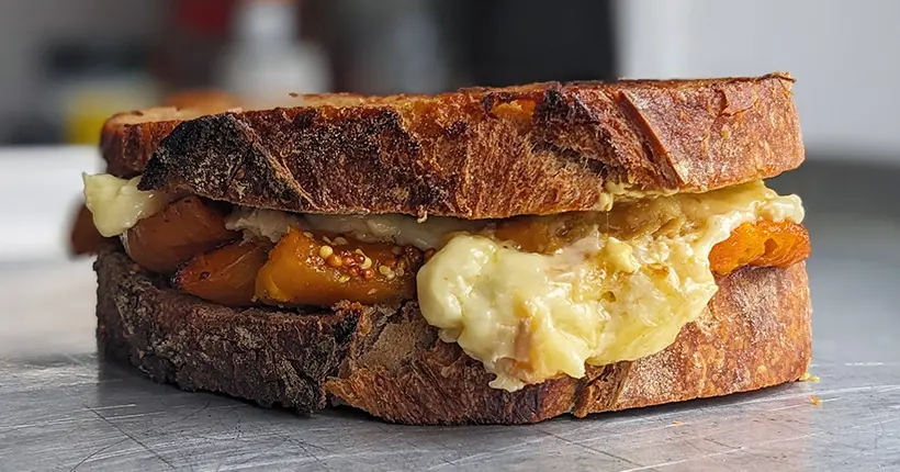 Et si le bonheur c’était du butternut rôti au miel et du Mont d’Or entre deux tranches de pain au levain ?