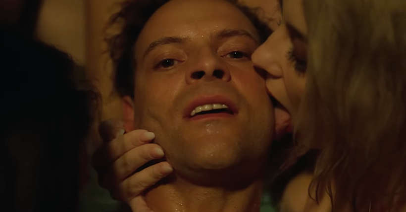 Supersex : la série Netflix sur Rocco Siffredi dévoile un trailer chaud comme la b(r)aise