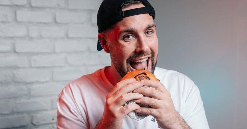 C est Quoi Ce Burger 130 Balles De L influenceur Valouzz Qui Agite L 