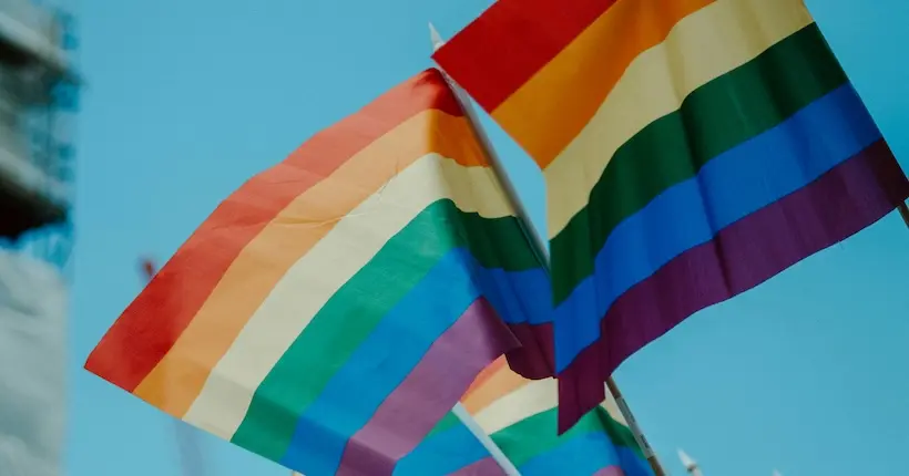Pas d’arcs-en-ciel en Russie : une photographe condamnée pour ses images… du drapeau LGBTQIA+