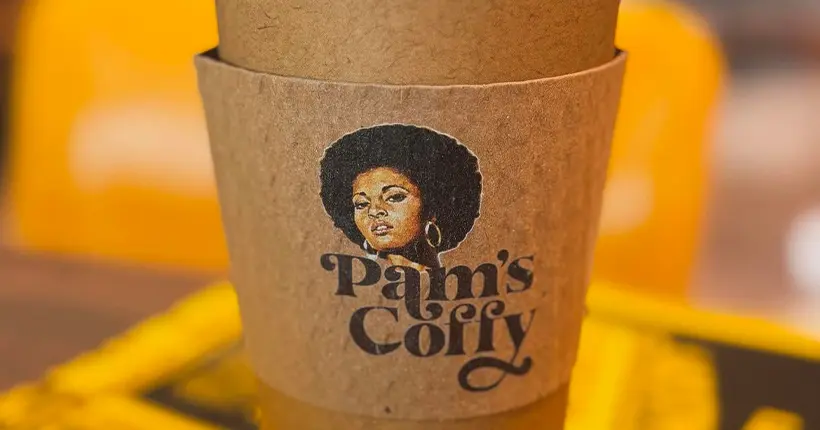 Quentin Tarantino a ouvert son café dédié à l’actrice Pam Grier, et c’est parfait