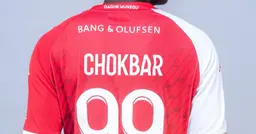 Suite à un tweet du compte de la Ligue 1, un média étranger pense que Chokbar est le vrai nom de Wilfried Singo