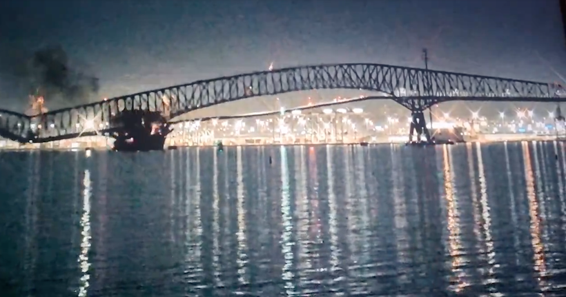 Aux États-Unis, un pont de Baltimore s’effondre après avoir été percuté par un navire