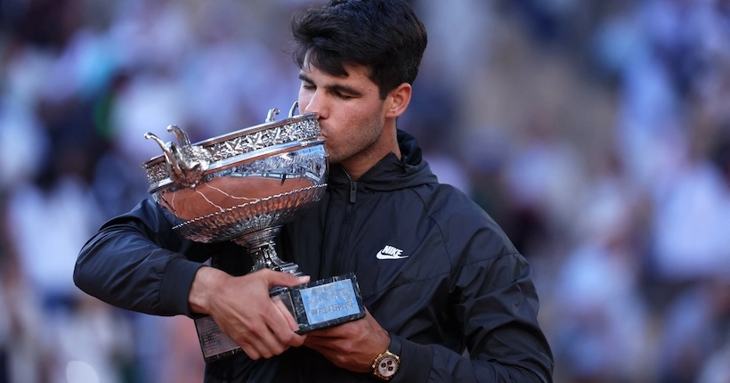 Roland-Garros : Carlos Alcaraz bat Alexander Zverev et remporte son premier Roland-Garros