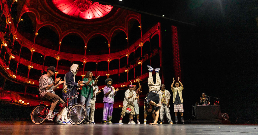 Du 4 au 21 juillet, l’événement Hip-Hop 360 Show investit le théâtre du Châtelet pour un spectacle symbolique