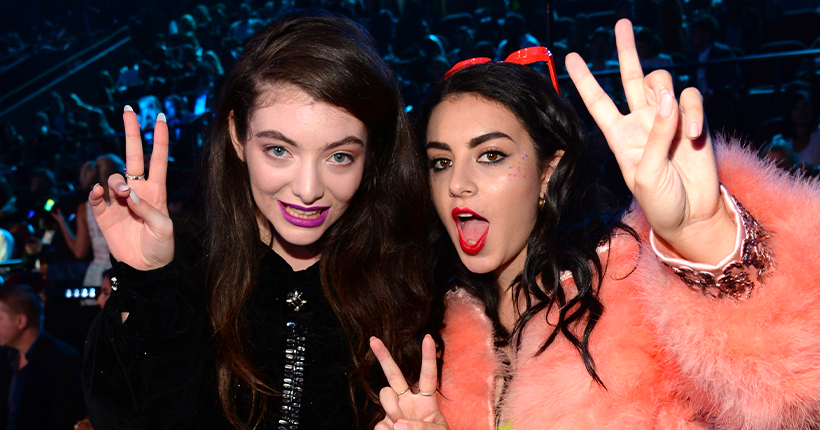 Charli xcx et Lorde ont sorti un morceau ensemble : pourquoi c’est l’événement pop (et gay) de l’année