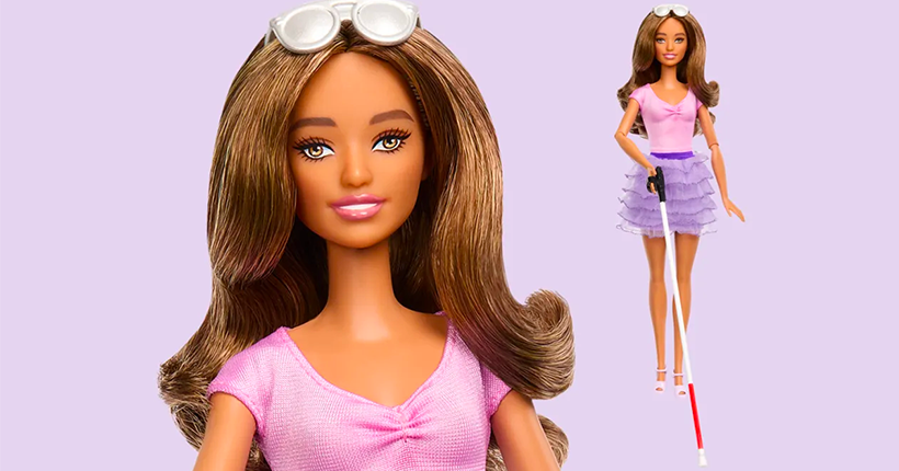 Mattel dévoile sa toute première poupée Barbie aveugle, avec sa canne et son emballage en braille