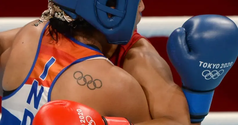 JO 2024 : les athlètes les exhibent partout, mais comment la tendance des tatouages d’anneaux olympiques est-elle née ?