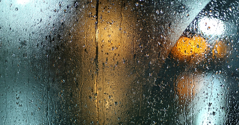 Pourquoi pas, après tout : un maire normand pond un arrêté municipal contre la pluie